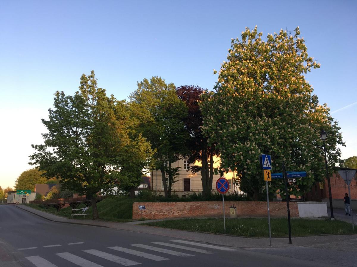 Pokoje Goscinne Na Podzamczu Ujście-Darłowskie المظهر الخارجي الصورة